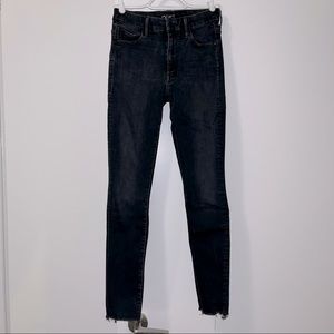 Mother The Looker ankle fray size 25